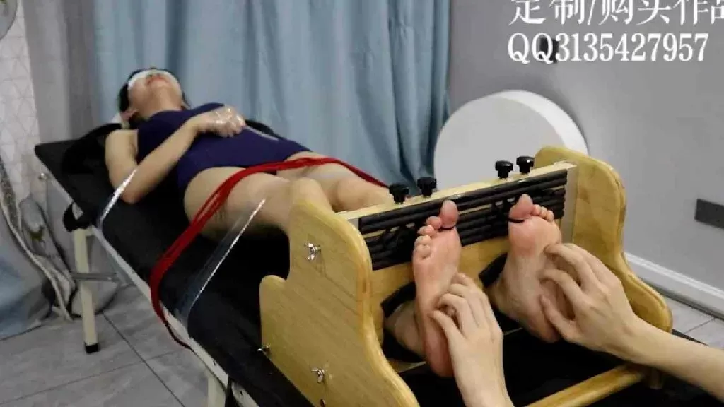 【咕咕0620】茶茶强制吸氧强制清醒足底处刑-足底tk专场！ 3.webp