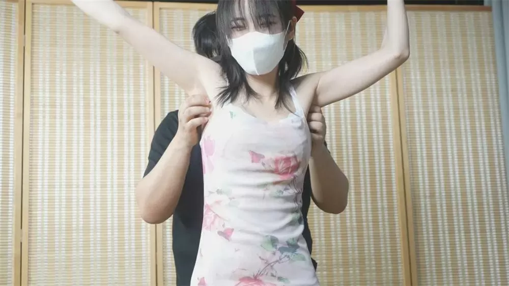 【象人原创】嗷嗷-旗袍高跟 黑丝，站立tk 四肢吊缚tk (2).webp