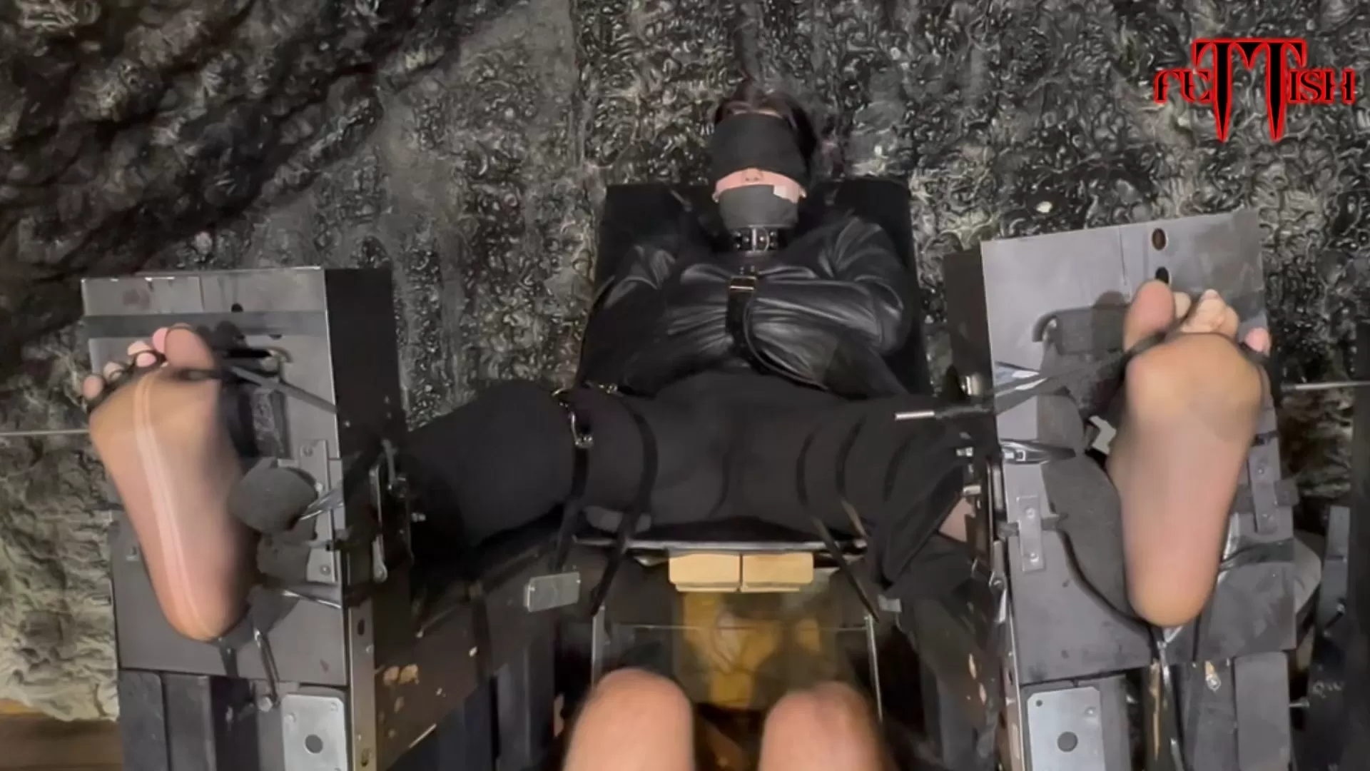 Fettish – Tickle Therapy – Amecia Maximum Punishment.mp4_snapshot_01.15.000.webp