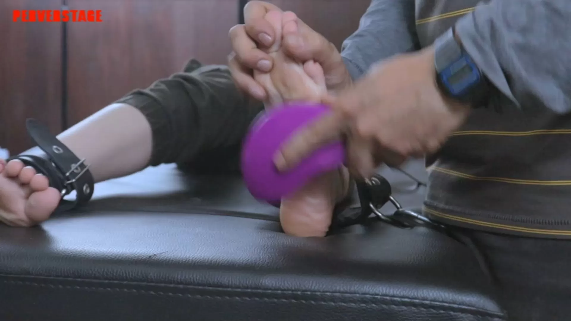 Perverstage – Extreme Tickle Punishment For Melissa.mp4_snapshot_17.14.366.webp