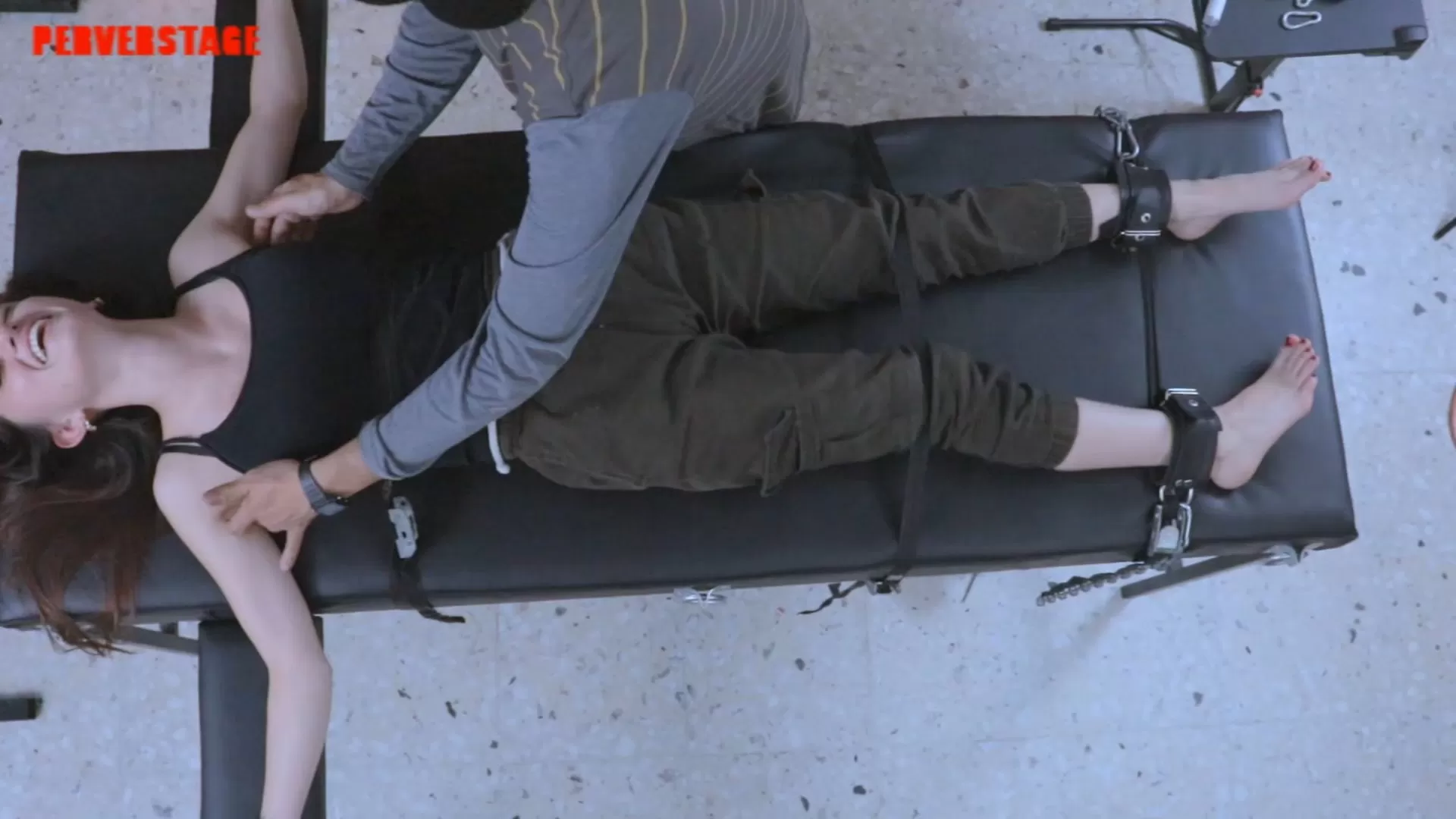 Perverstage – Extreme Tickle Punishment For Melissa.mp4_snapshot_21.57.983.webp