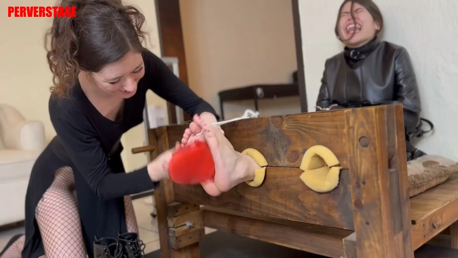 Perverstage – Johanna can’t be stopped (Custom).mp4_snapshot_28.13.391.webp