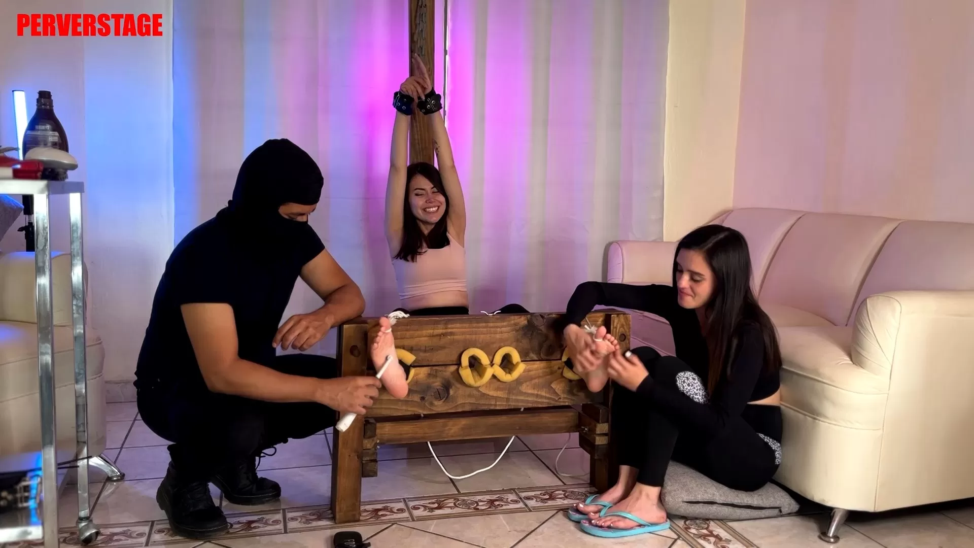 Perverstage – Tickling game after the Gym (Custom).mp4_snapshot_09.43.949.webp