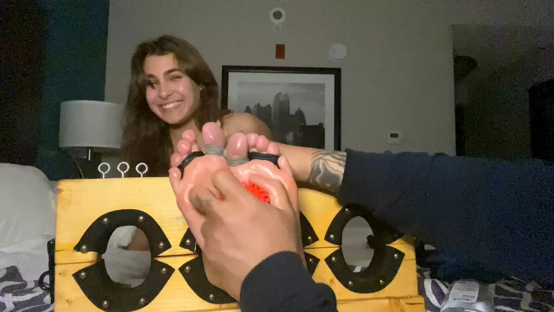 TheBKTickler – Goddess Faith And The Foot Stocks.mp4_snapshot_03.07.000.webp