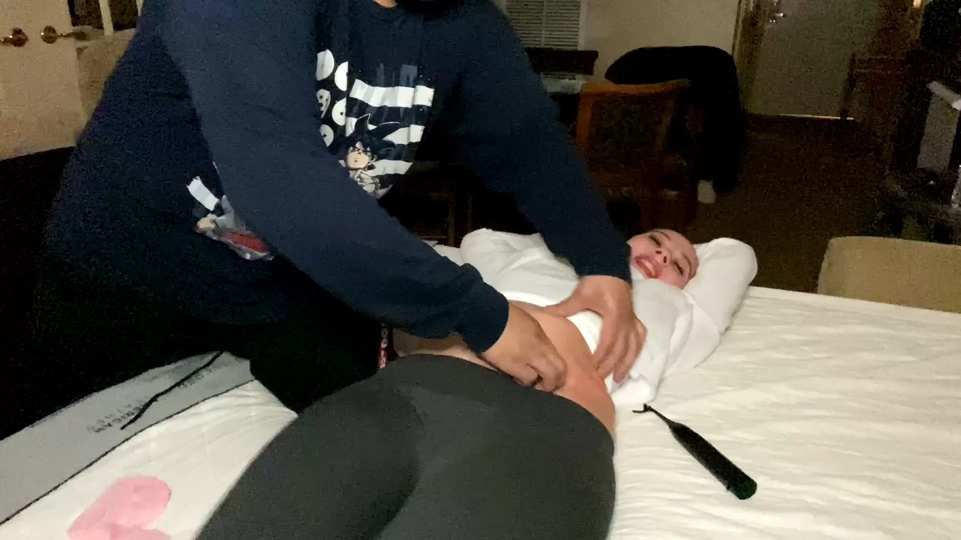 TheBKTickler – Dessy’s 1st Full Body Experience.mp4_snapshot_11.02.000.webp