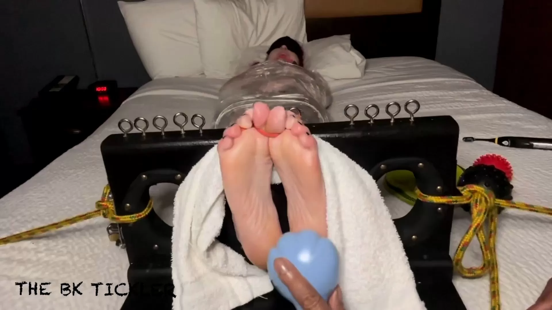 TheBKTickler – Lady Lazarus Wrapped And Wrecked.mp4_snapshot_13.33.000.webp