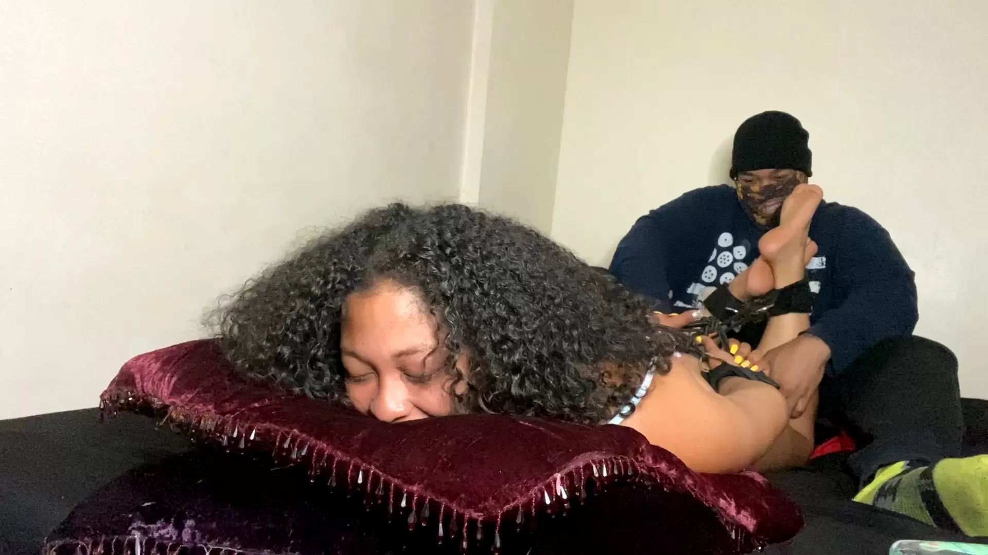 TheBKTickler – Macy’s 1st Hogtie Tickling.mp4_snapshot_02.34.000.webp