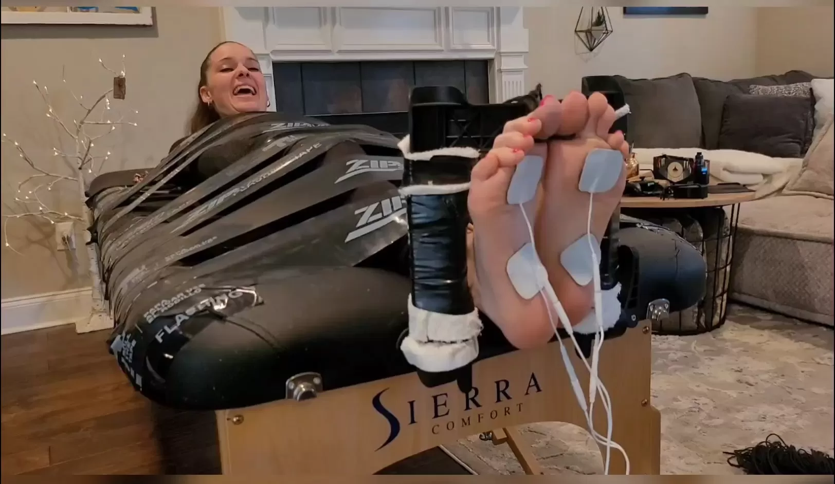 Fettish – Blasted on the Tickle Table.mp4_snapshot_03.34.000.webp