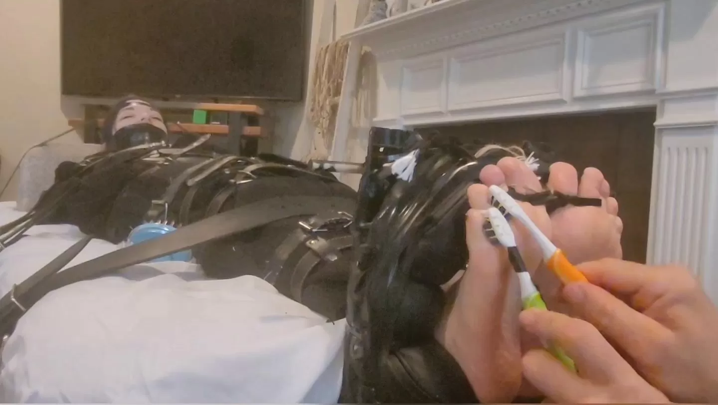 Fettish – No Safeword 3.mp4_snapshot_17.10.000.webp