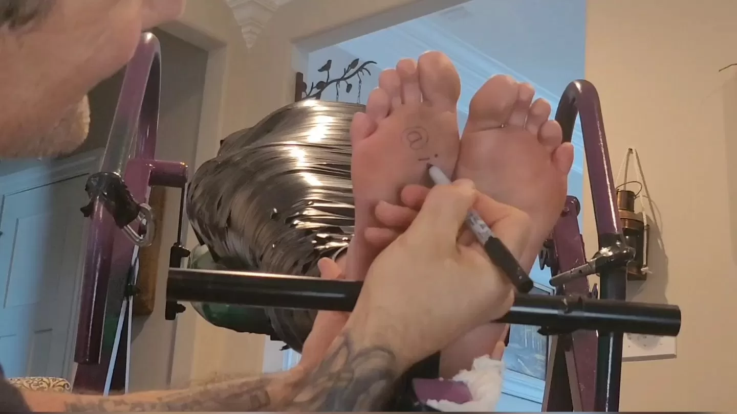 Fettish – The Tickle Totter – Rachel Adams.mp4_snapshot_07.52.000.webp