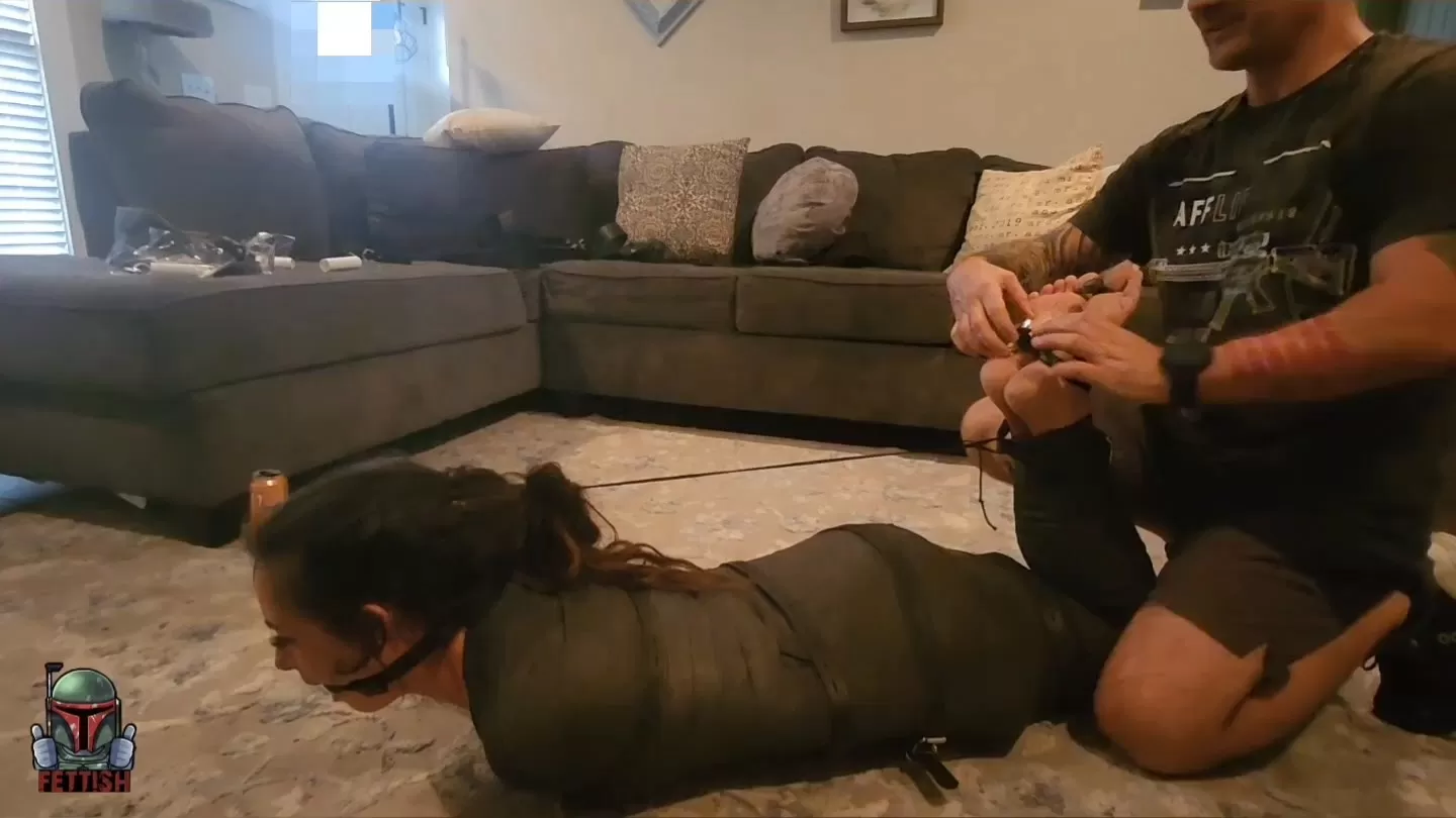 Fettish – Laugh Til You Drool – Ama Rio.mp4_snapshot_03.37.000.webp