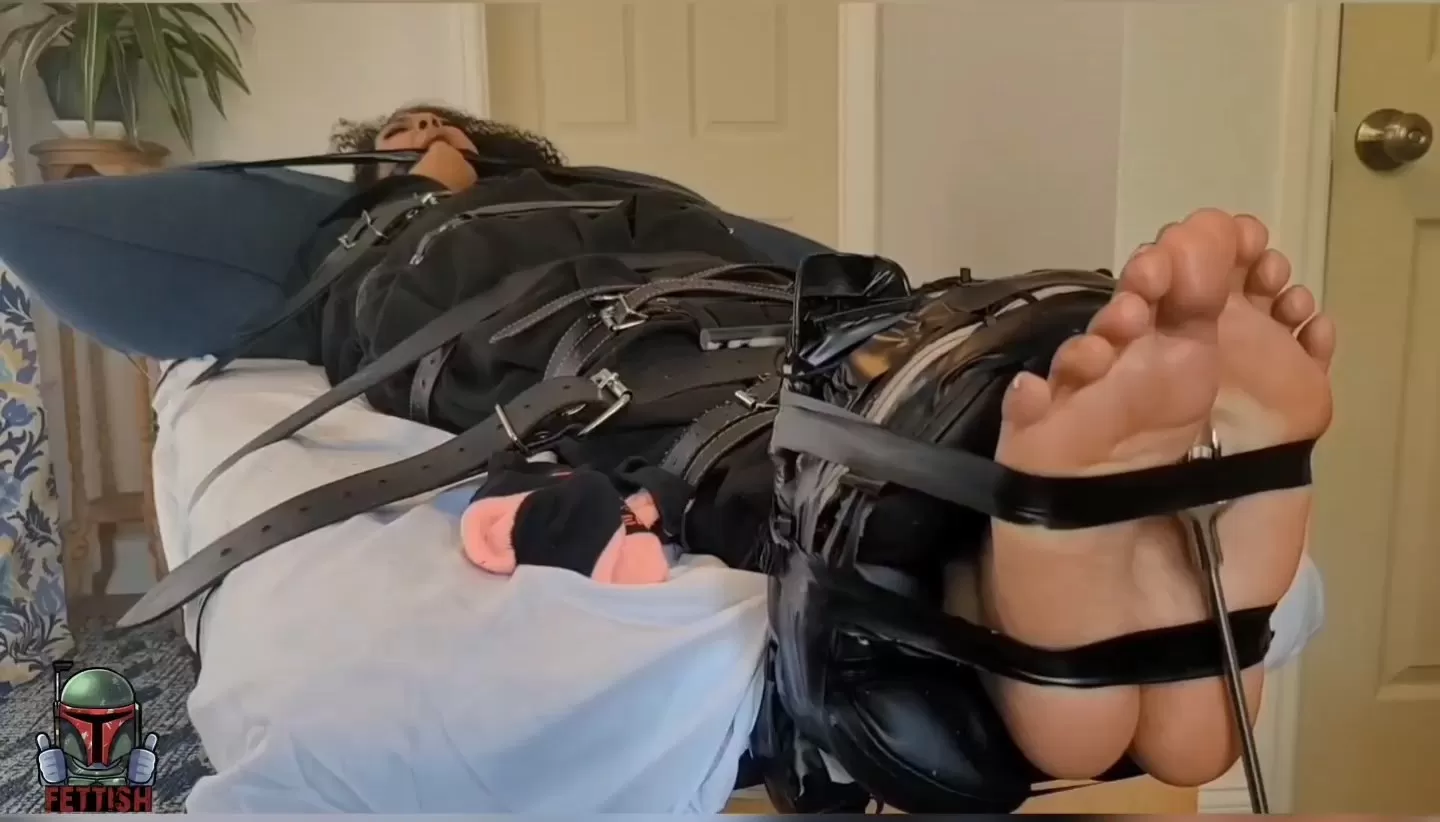 Fettish – No Safeword – Princess Sophia.mp4_snapshot_03.09.000.webp