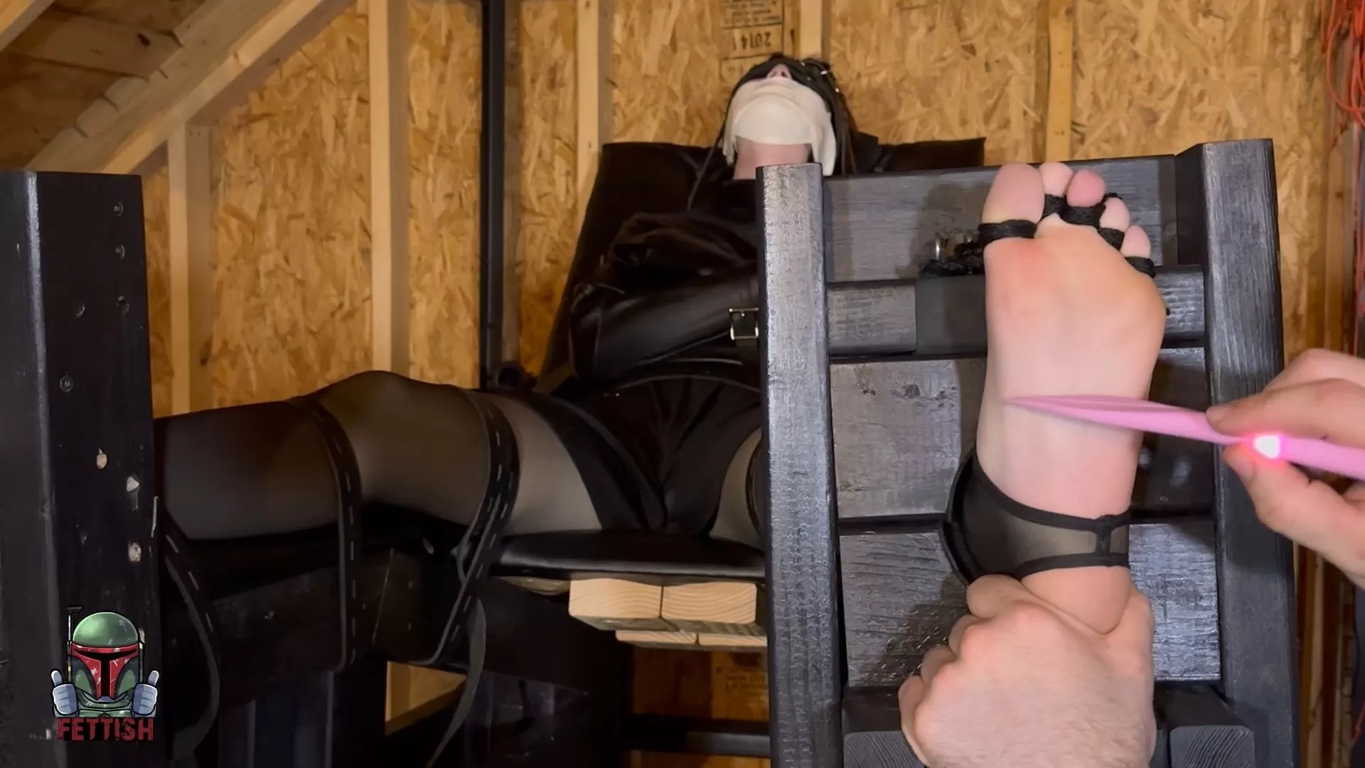 Fettish – Tickle Therapy – Amecia 1.mp4_snapshot_01.43.000.webp