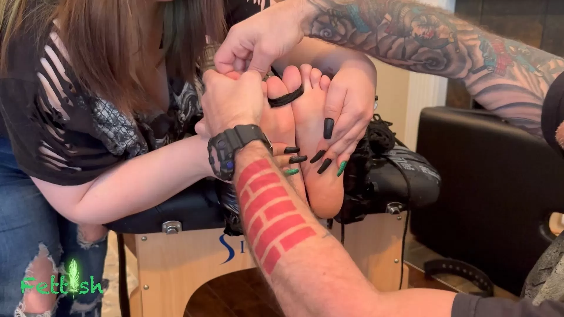 Fettish – Girl, Destroyed.mp4_snapshot_03.17.000.webp