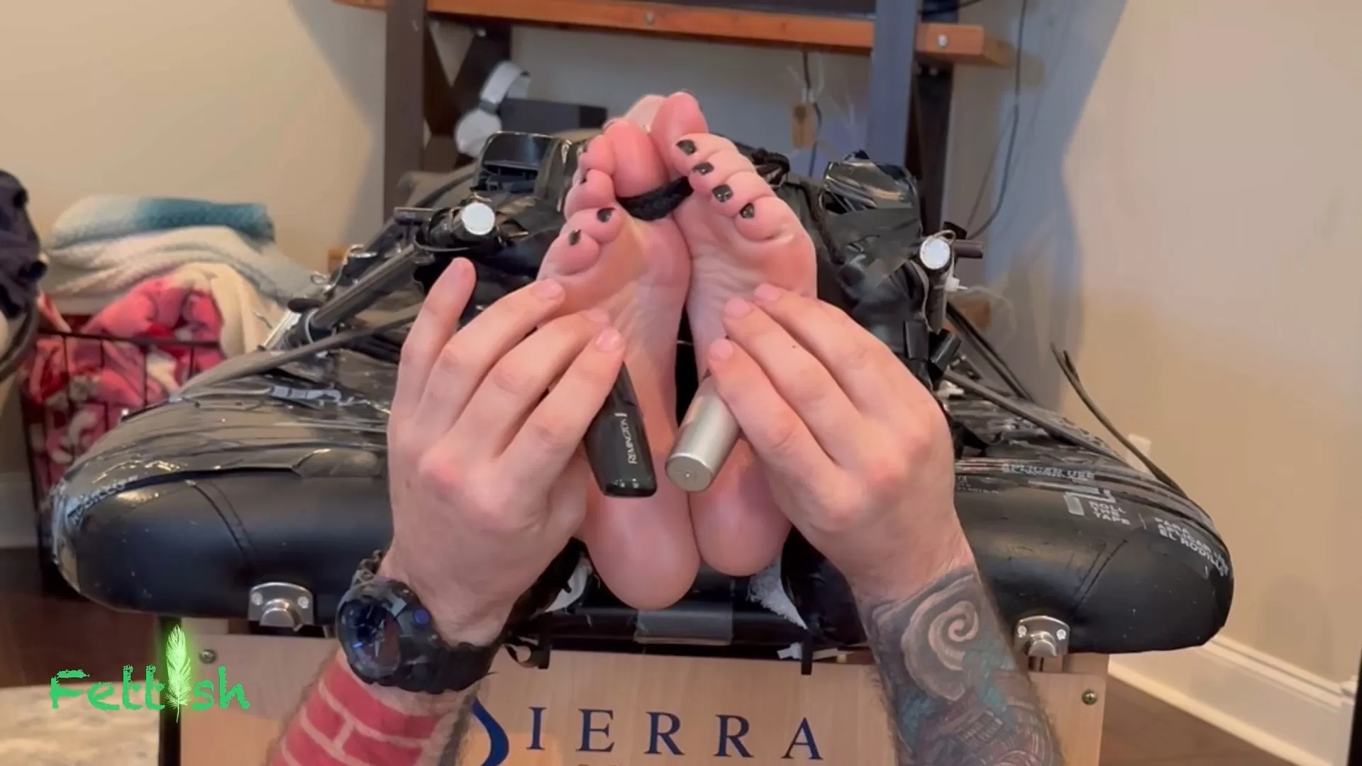 Fettish – Girl, Destroyed 2.mp4_snapshot_15.47.000.webp