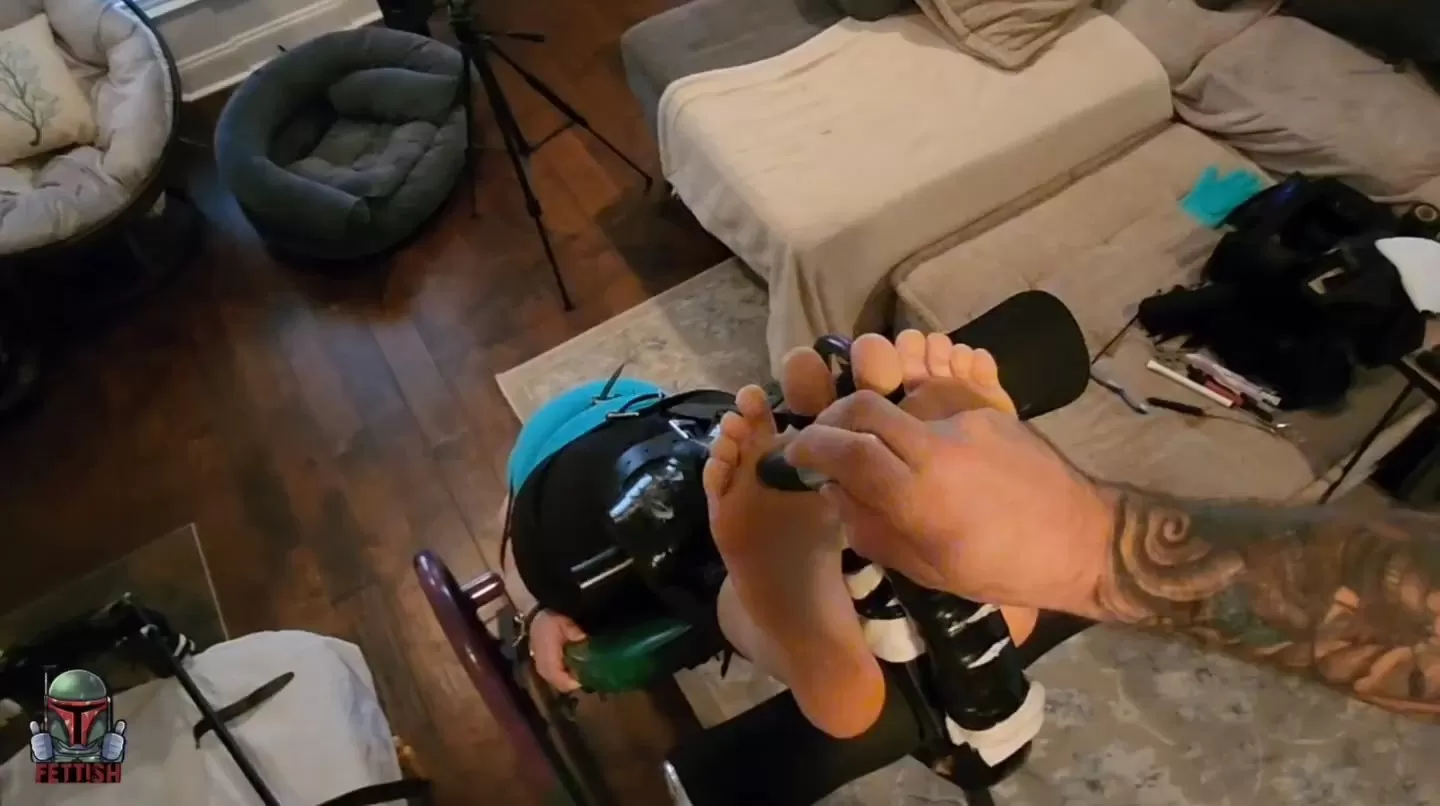 Fettish – Invertickle – Paige Erin Turner.mp4_snapshot_05.04.000.webp