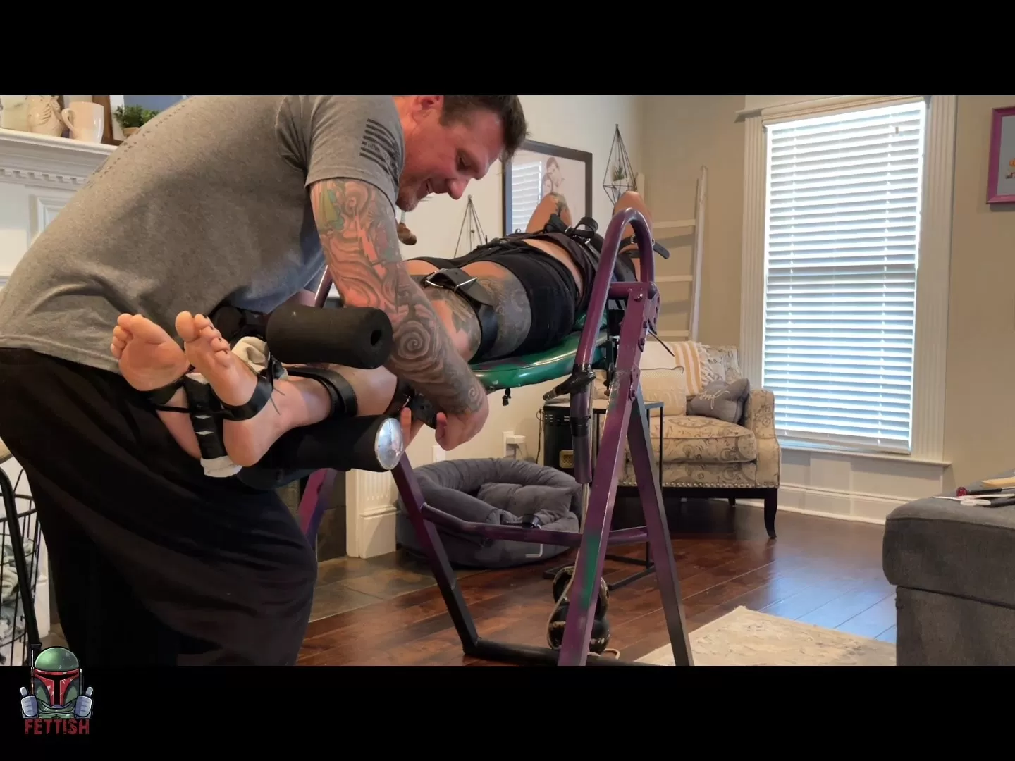 Fettish – Invertickle – Skull Candy Bri.mp4_snapshot_03.30.997.webp