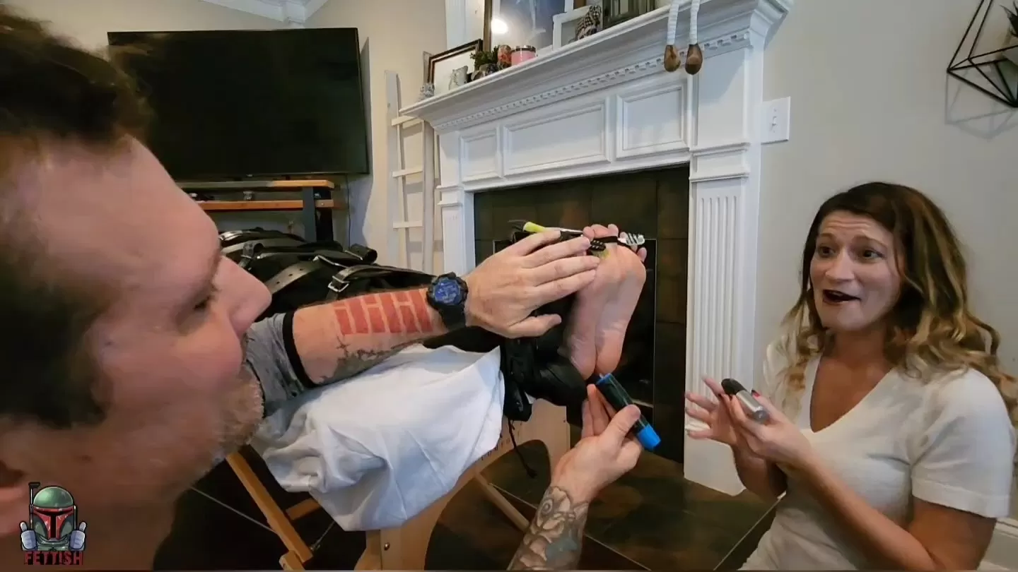 Fettish – The Tickle Table – Greasy Rose.mp4_snapshot_07.11.000.webp