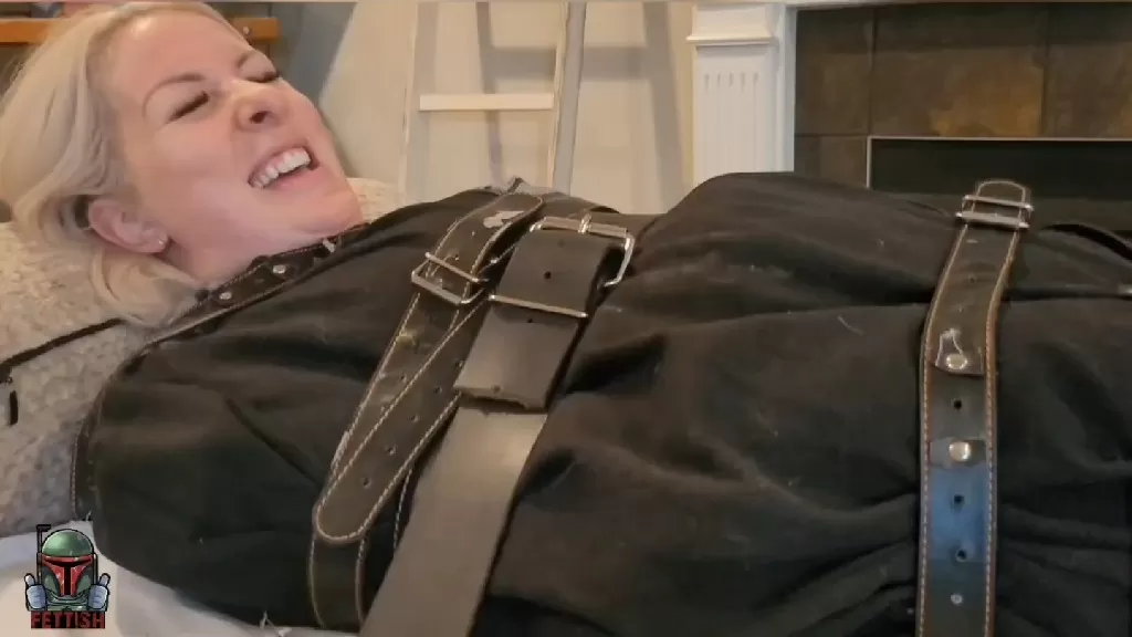 Fettish – The Tickle Table – Sydney Paige- full.mp4_snapshot_10.09.000~1.webp