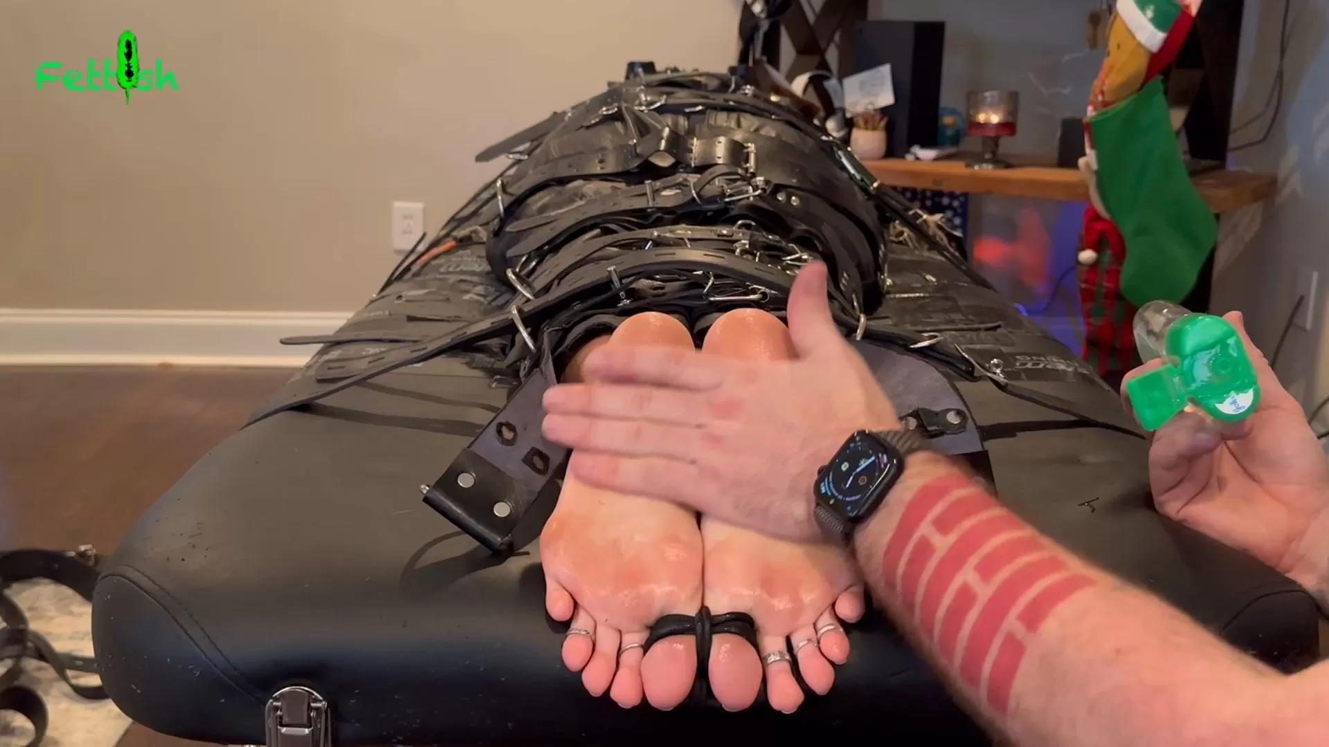 Fettish – Tickle TV – MJ.mp4_snapshot_02.08.000.webp