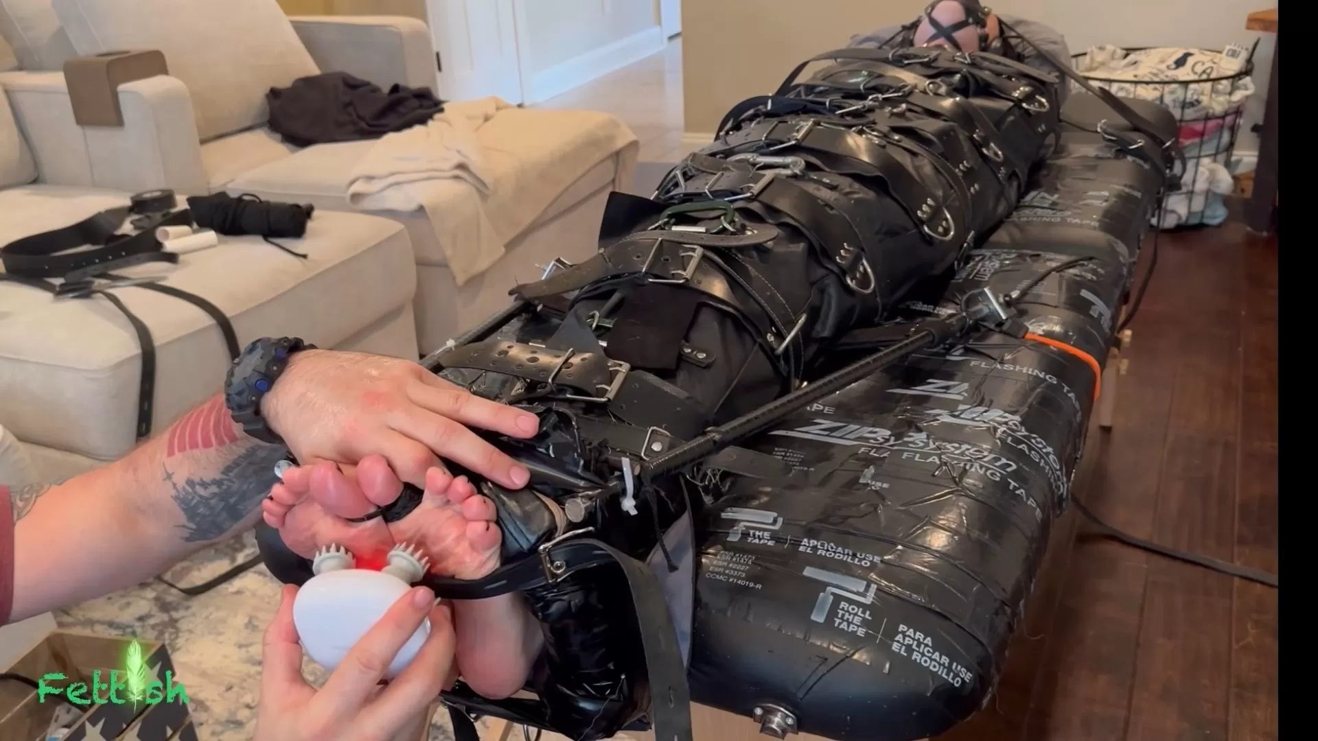 Fettish – No Escape – Connie.mp4_snapshot_33.36.666.webp