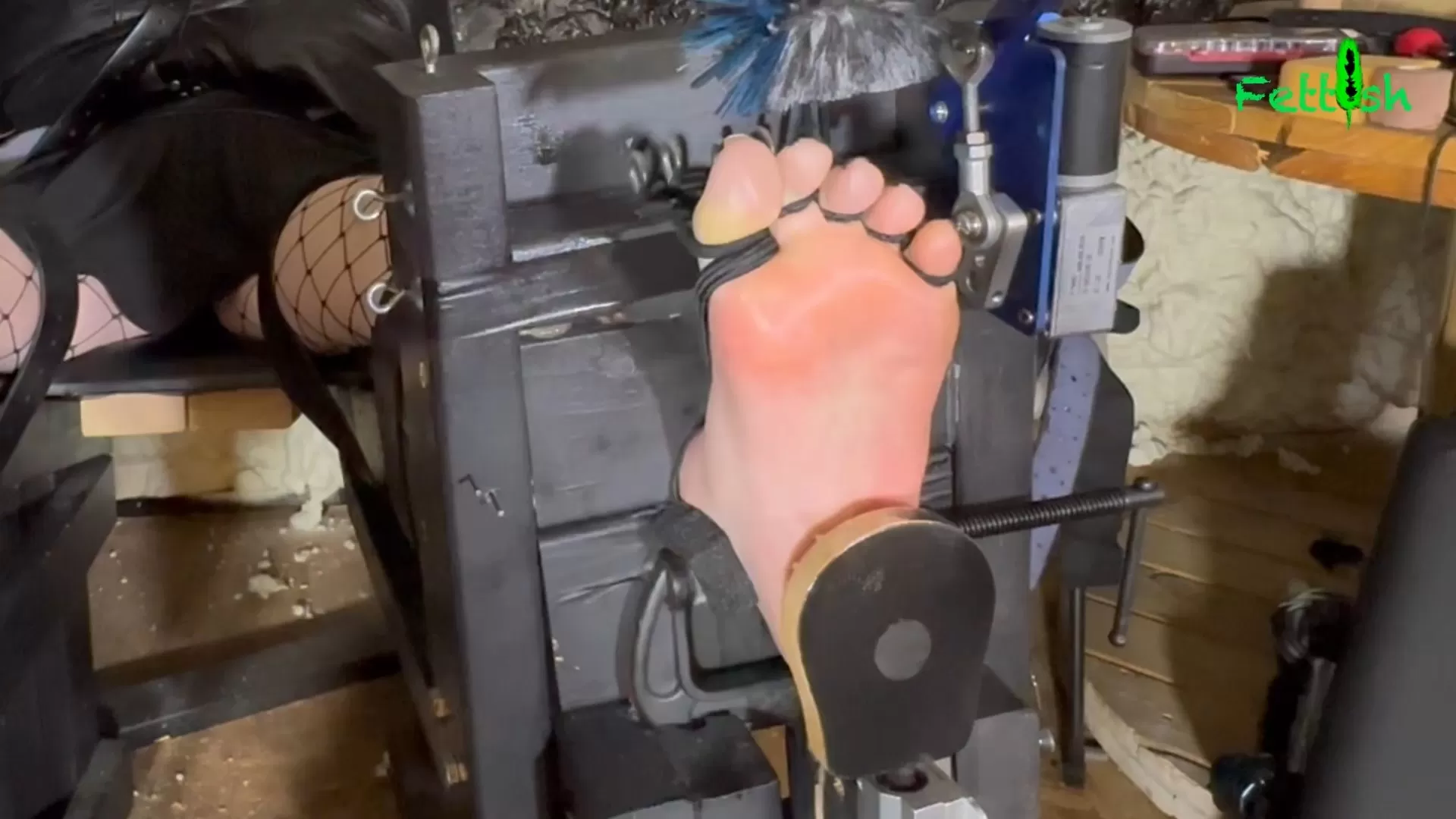 Fettish – Tickle Therapy – Amecia Treatment 2 pt 2.mp4_snapshot_02.05.150.webp