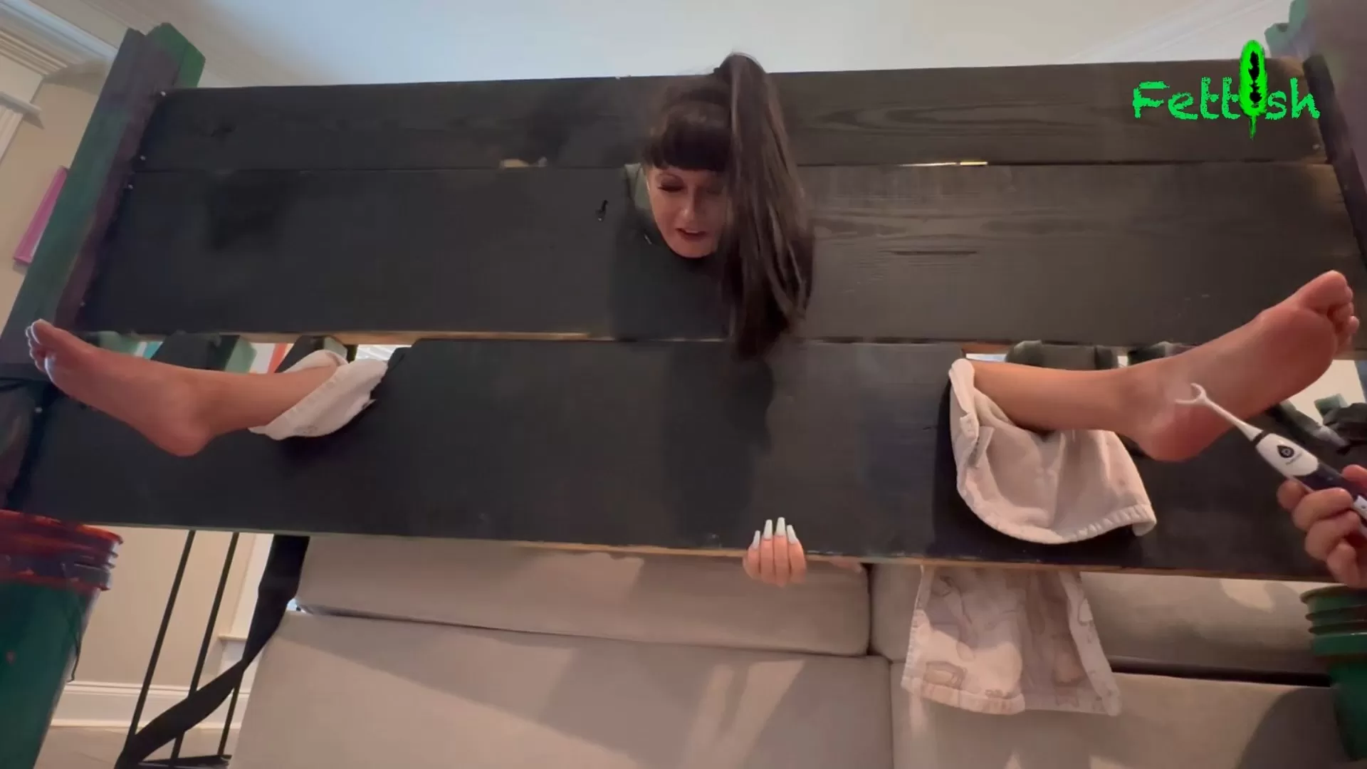 Fettish – Tickle Trophy – Lil Mizz Unique.mp4_snapshot_09.26.666.webp