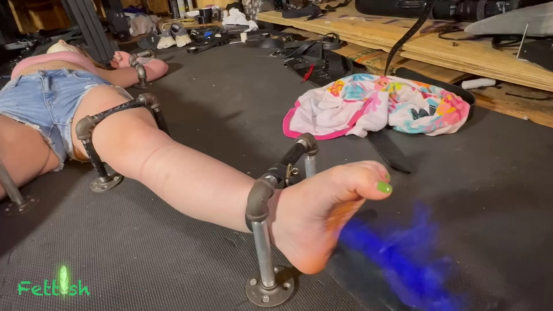 Fettish – Tickled in Steel – Jasper Reed.mp4_snapshot_10.25.000.webp