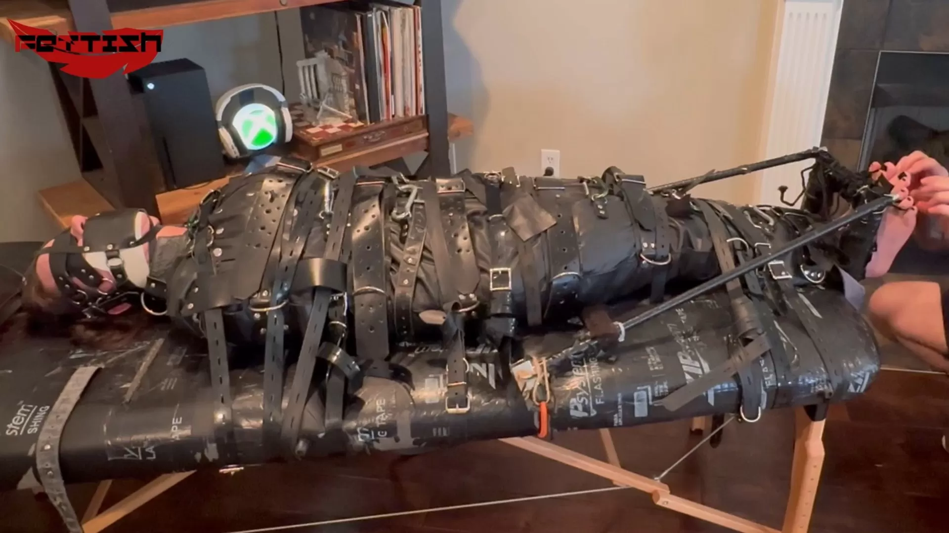 Fettish – No Escape – Erica Ross.mp4_snapshot_08.20.000.webp