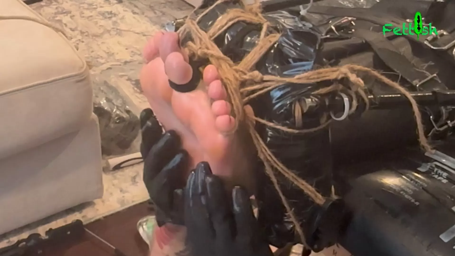 Fettish – No Safeword No Limit – Paige Erin Turner.mp4_snapshot_31.15.000.webp