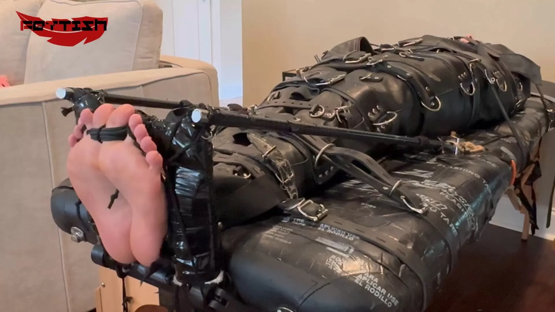 Fettish – Tickle Dice – Salem Rose.mp4_snapshot_08.45.000.webp