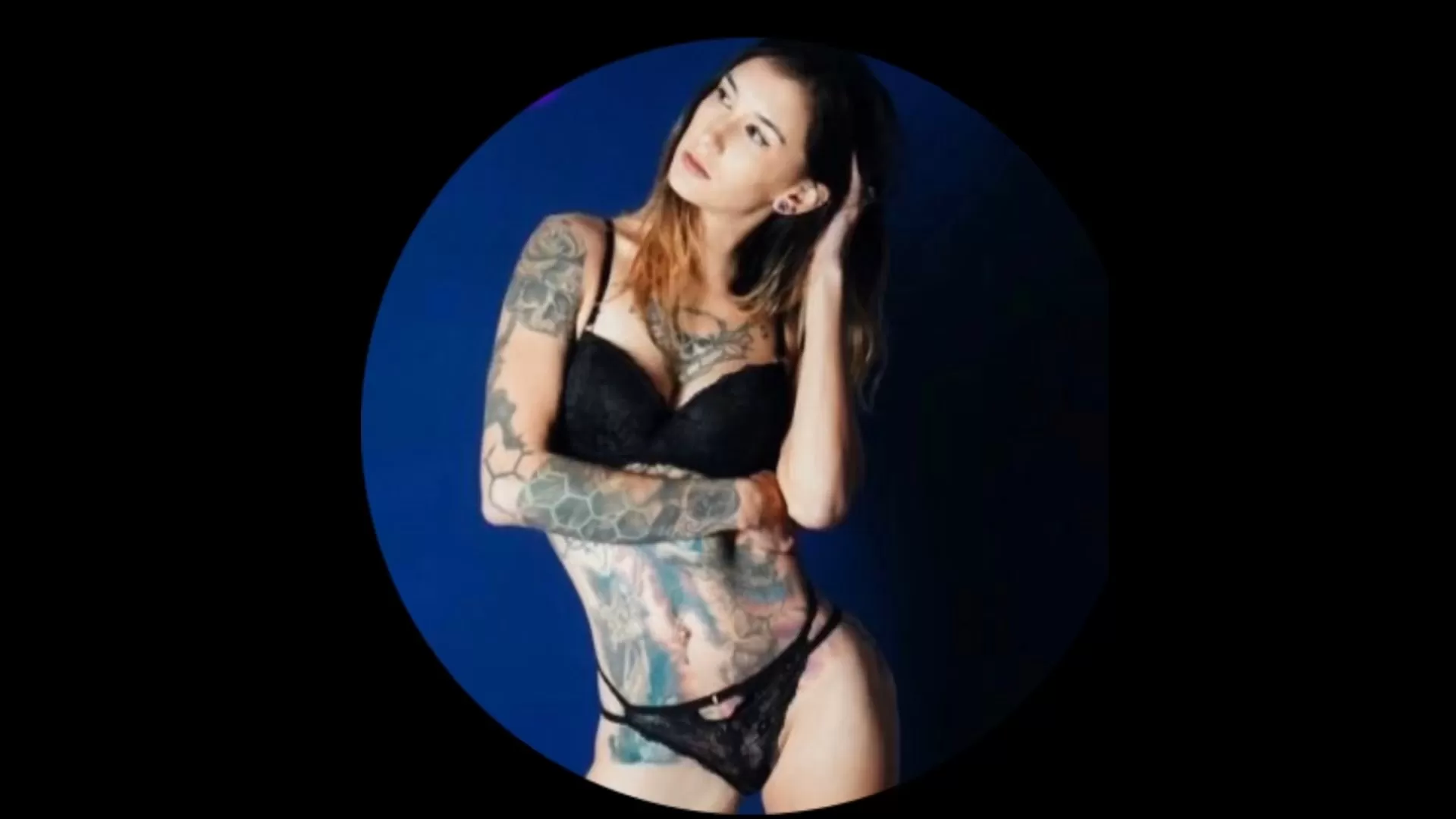 Fettish – Tickle Therapy – Mia Hope Gang Tickled.mp4_snapshot_00.06.033.webp