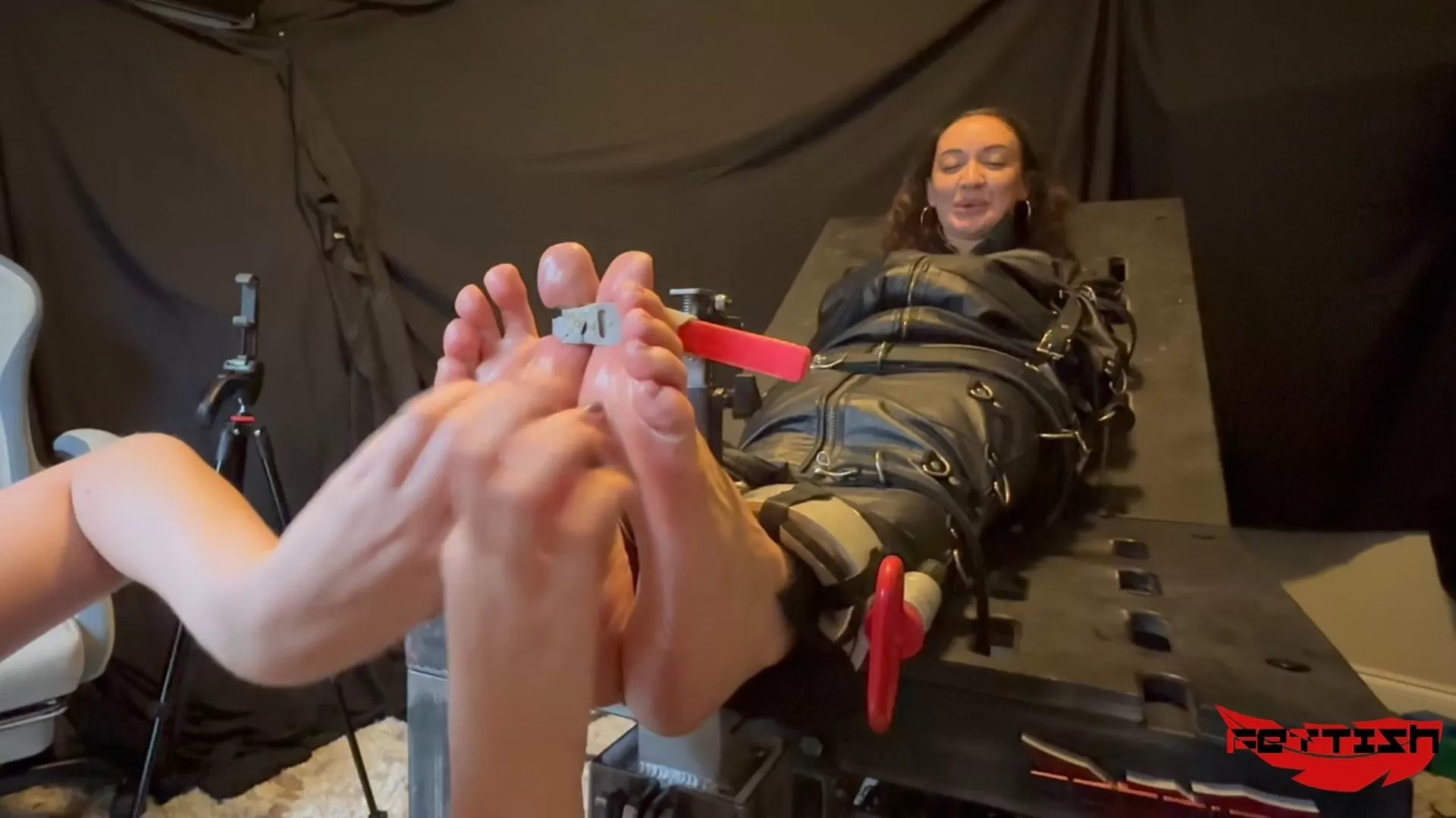 Fettish – The Roaster Coaster – Lee Von Lux and Zori.mp4_snapshot_12.40.933.webp