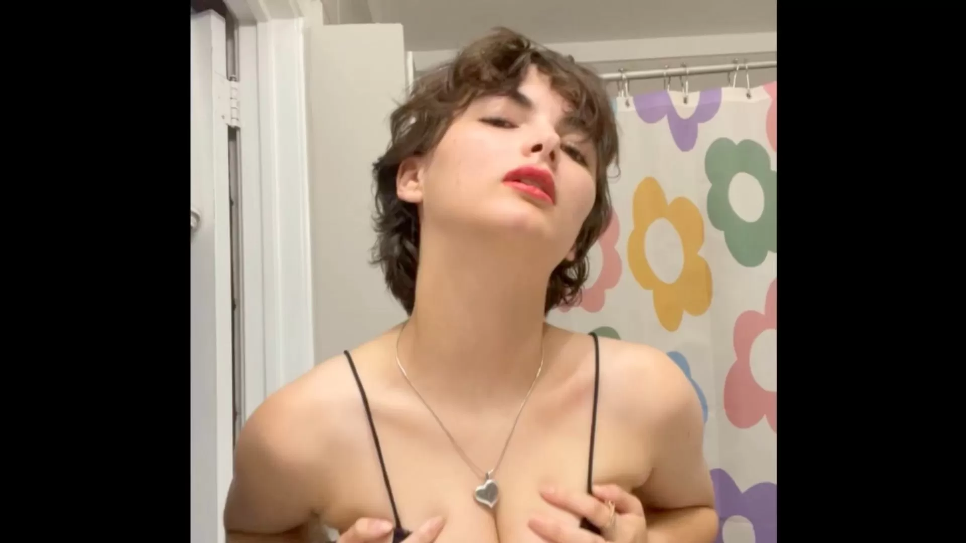 Fettish – The Tickle Table – Nyx.mp4_snapshot_00.06.800.webp