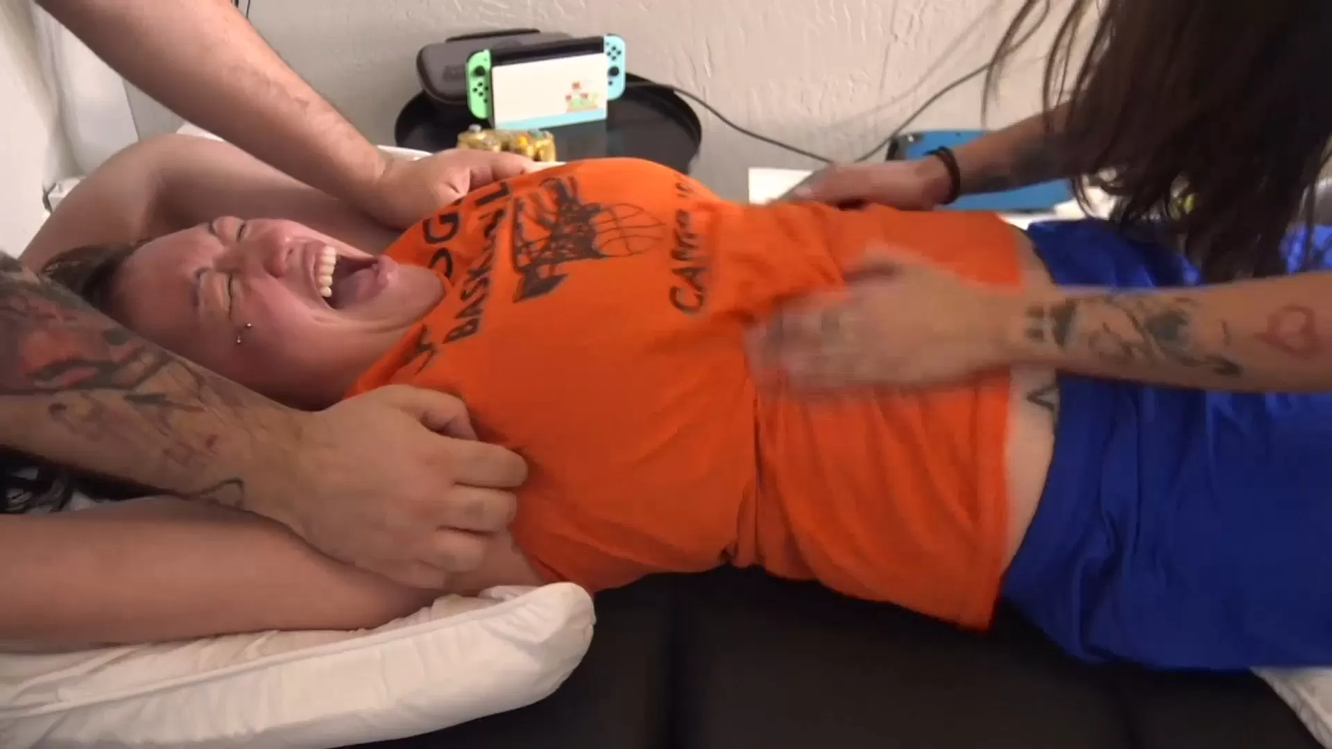 TheTickleRoom – Jolies Audition Pt 2 “Tag Team Torment!”.mp4_snapshot_01.51.811.webp