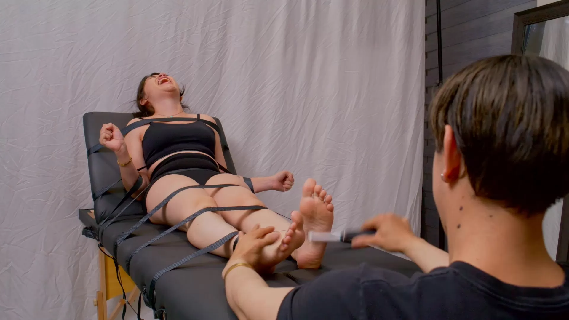 BeneathMyFeet – INTENSE TICKLING.0003 - 00-08-28.webp