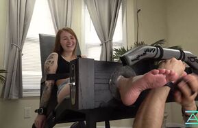 【在线播】AmericanTickling – Cassie’s Ticklish Discovery