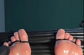 最近很火的模特-...--旺旺雪饼（在线播）