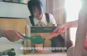 【wb原创】双胞胎JK姐妹互挠甜玉足