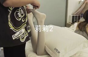 莉莉学妹的床上tk