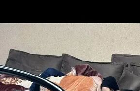 【推特大王】真实刺激偷拍第二部-酒吧搭讪tk