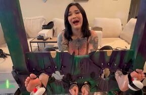 Fettish   Stocks and Bondage   Kylie Moone